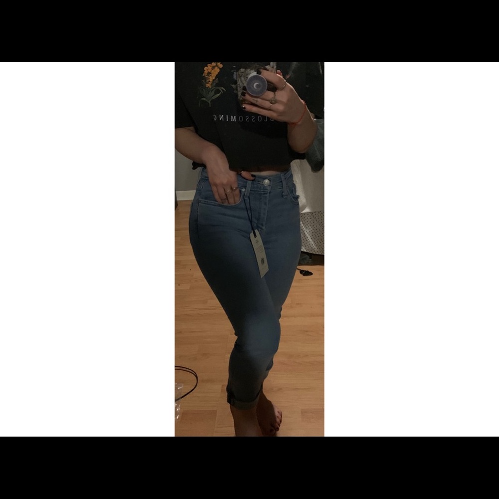 Levi’s jeans - Picture 2 of 3